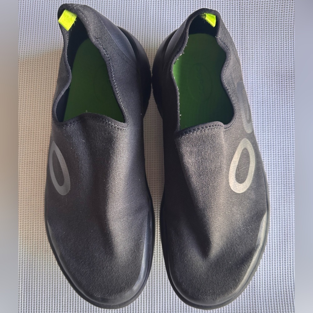 OOFOS Men's OOMG Sport
Eezee Low Black Shoe Size 12